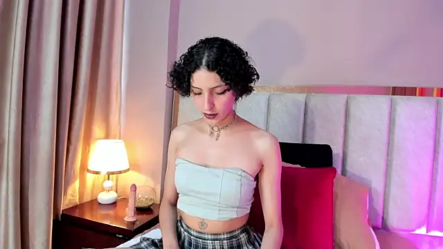 LyraVendrell online show from 01-13-26, 12:20