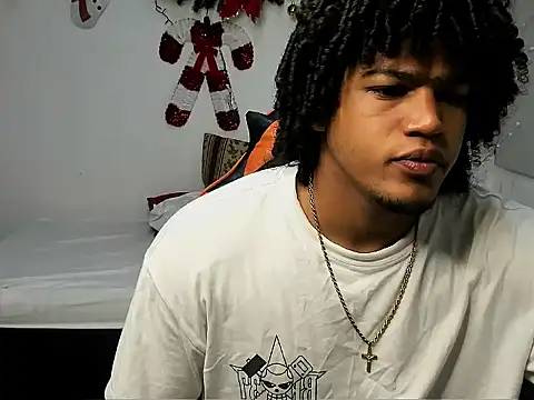 Snapshot of alex_balck chatting on 01-13-26, 11:36 alex balck online show from 01-13-26, 11:36