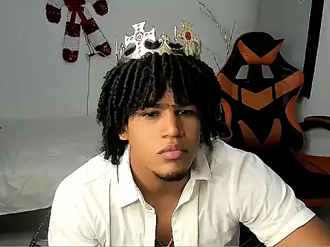 Snapshot of alex_balck chatting on 12-03-25, 11:31 alex balck online show from 12-03-25, 11:31