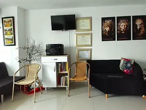 Snapshot of alex_balck chatting on 01-05-26, 05:27 alex balck online show from 01-05-26, 05:27