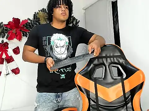 Snapshot of alex_balck chatting on 12-22-25, 11:21 alex balck online show from 12-22-25, 11:21