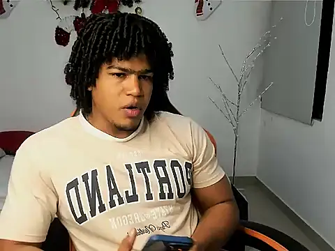 Snapshot of alex_balck chatting on 01-10-26, 11:27 alex balck online show from 01-10-26, 11:27