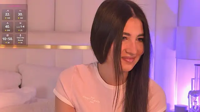 LisaDeviss online show from 12-22-25, 09:31