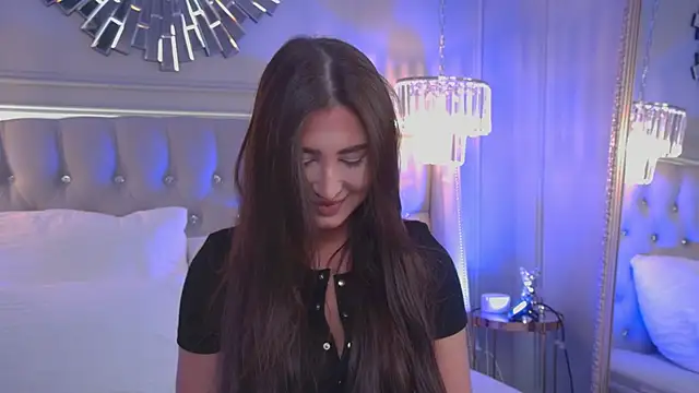 Snapshot of LisaDeviss chatting on 06-06-26, 12:54 LisaDeviss online show from 06-06-26, 12:54