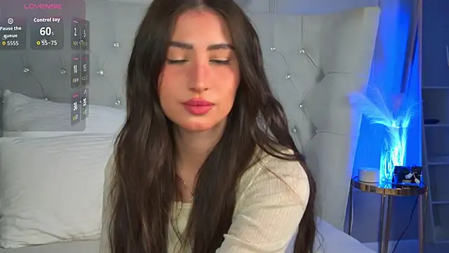 LisaDeviss online show from 04-14-26, 01:16