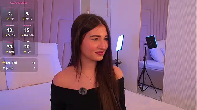 LisaDeviss online show from 02-18-26, 06:26