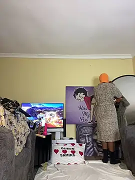 Snapshot of Privy001 chatting on 12-19-25, 08:11 Privy001 online show from 12-19-25, 08:11