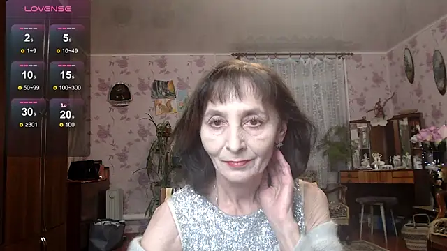 Angelina-Missteria online show from 12-14-25, 03:50