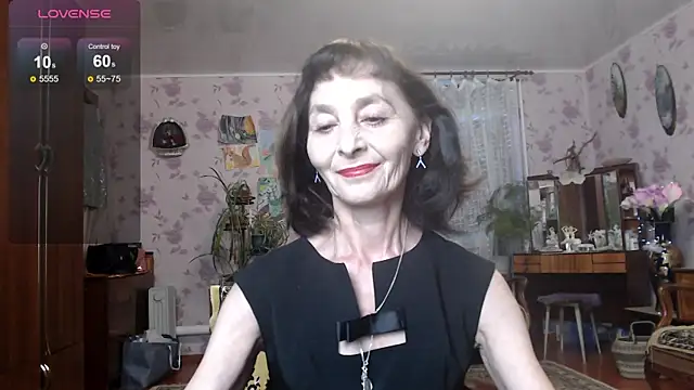 Angelina-Missteria online show from 12-15-25, 12:44