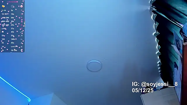 lauureen c online show from 12-05-25, 05:22