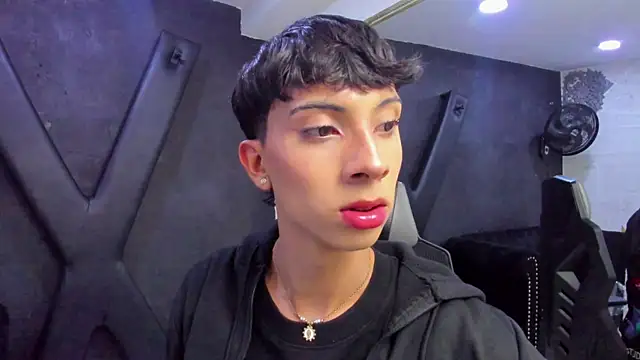 Snapshot of Jamess_Carterr_ chatting on 03-04-26, 01:57 Jamess Carterr online show from 03-04-26, 01:57