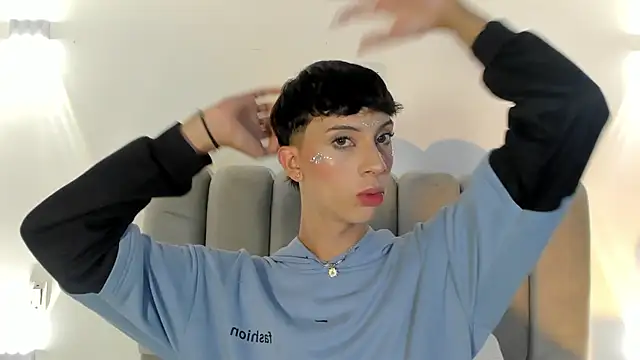 Snapshot of Jamess_Carterr_ chatting on 02-18-26, 04:32 Jamess Carterr online show from 02-18-26, 04:32