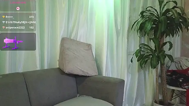 Saly Moon1 online show from 04-18-26, 12:02