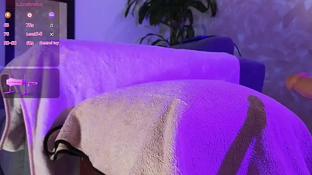 Saly Moon1 online show from 03-22-26, 04:05