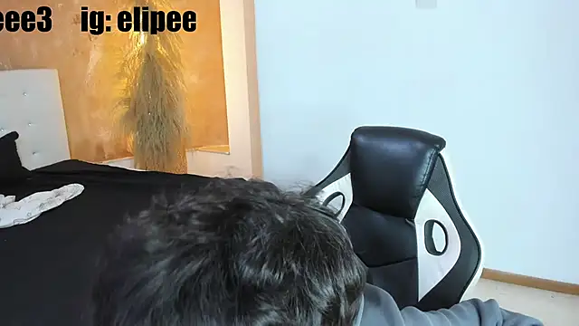 CONNOR STONNE  online show from 02-21-26, 08:44