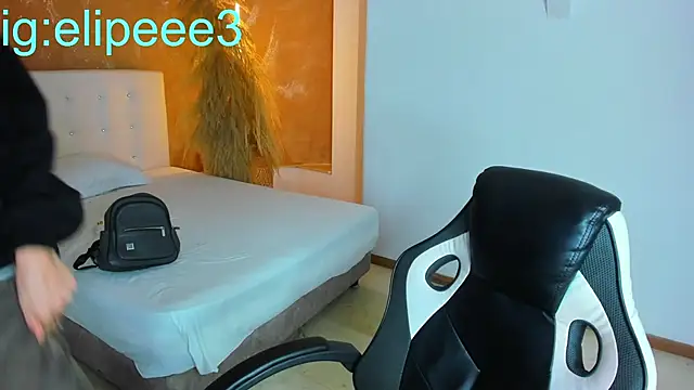 CONNOR STONNE  online show from 03-05-26, 09:11