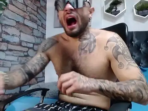 lucky smith1 online show from 12-05-25, 07:34