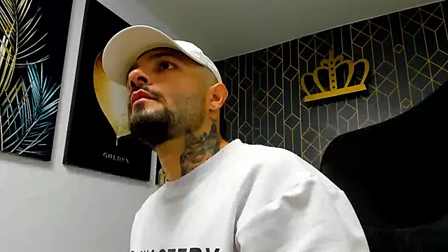 lucky smith1 online show from 12-15-25, 09:42