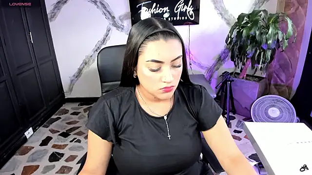 melodysnow  online show from 12-02-25, 09:49