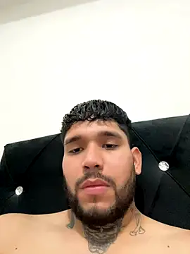 Snapshot of ConjuredTempo chatting on 12-23-25, 12:00 ConjuredTempo online show from 12-23-25, 12:00