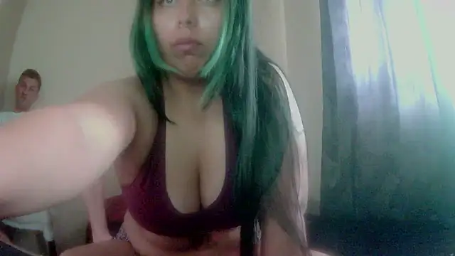 Snapshot of LeomiaDesire chatting on 03-31-26, 09:17 LeomiaDesire online show from 03-31-26, 09:17