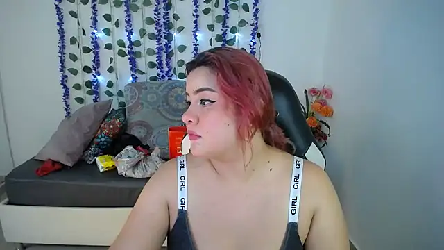 Mia Duque1999 online show from 03-11-26, 08:36