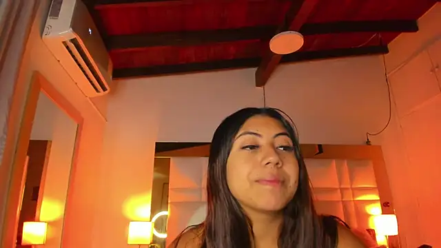 Zoei Moon online show from 06-24-26, 07:01