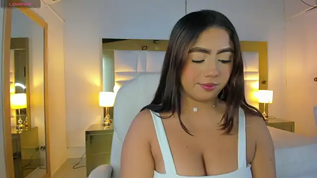 Zoei Moon online show from 01-10-26, 07:09