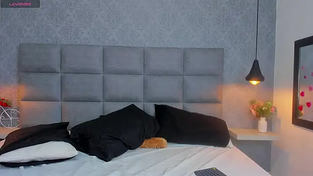 emilyy r online show from 02-17-26, 07:11