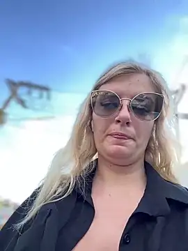 Betsy online show from 01-01-25, 09:28