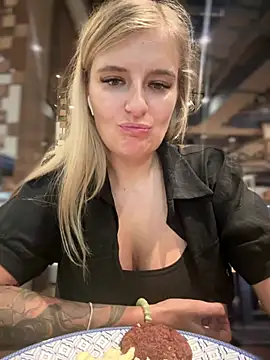 Betsy online show from 01-06-25, 09:19