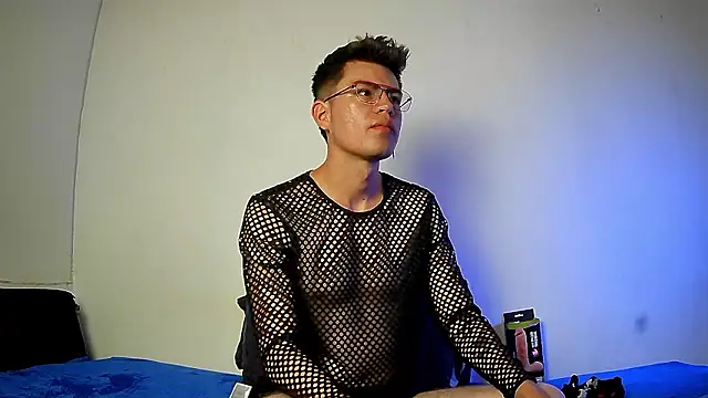 Snapshot of nicolatinboy chatting on 02-07-26, 09:12 nicolatinboy online show from 02-07-26, 09:12