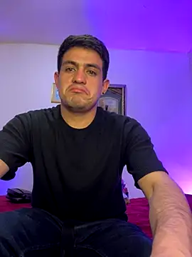 williamsmiiths16 online show from 12-05-25, 03:27