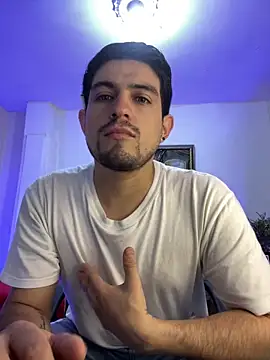 williamsmiiths16 online show from 02-08-26, 02:37