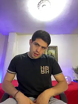 williamsmiiths16 online show from 02-02-26, 02:27