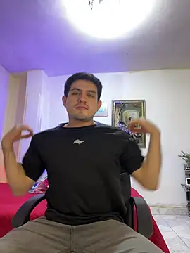 williamsmiiths16 online show from 02-27-26, 02:56