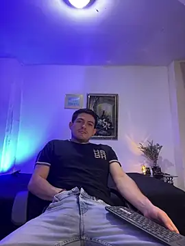 williamsmiiths16 online show from 03-30-26, 12:06