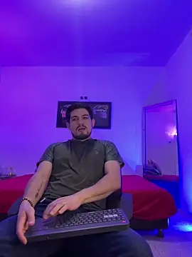 williamsmiiths16 online show from 05-28-26, 11:27