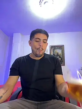 williamsmiiths16 online show from 02-11-26, 03:12