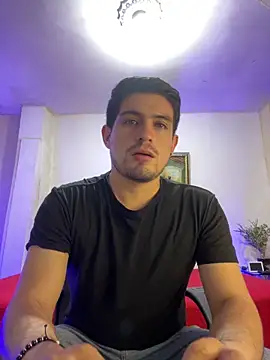 williamsmiiths16 online show from 02-07-26, 03:03