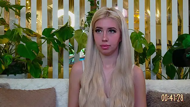 FlowweerGirl online show from 03-05-26, 12:46