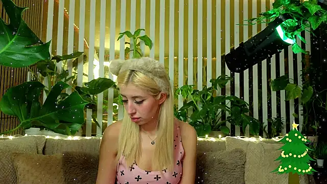 FlowweerGirl online show from 01-07-26, 09:31