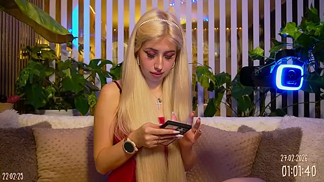 FlowweerGirl online show from 02-27-26, 07:03