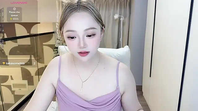 Star-XinX online show from 02-21-26, 02:41