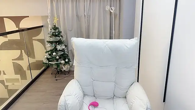 Star-XinX online show from 04-11-26, 02:54