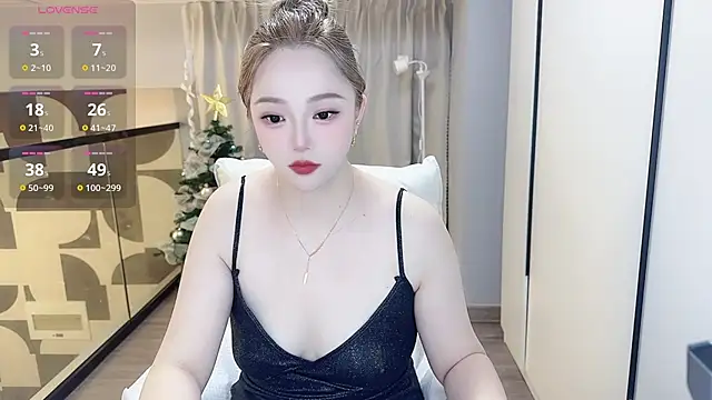 Star-XinX online show from 02-11-26, 01:33