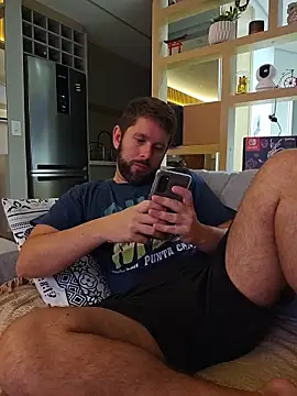 Snapshot of RipMyUnderwear chatting on 02-25-26, 12:44 RipMyUnderwear online show from 02-25-26, 12:44