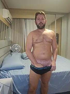 Snapshot of RipMyUnderwear chatting on 02-17-26, 08:17 RipMyUnderwear online show from 02-17-26, 08:17