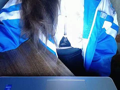 Snapshot of maian_love chatting on 02-26-26, 07:25 maian love online show from 02-26-26, 07:25