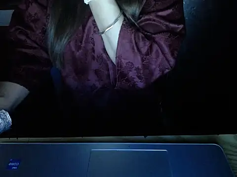 Snapshot of maian_love chatting on 02-16-26, 06:39 maian love online show from 02-16-26, 06:39